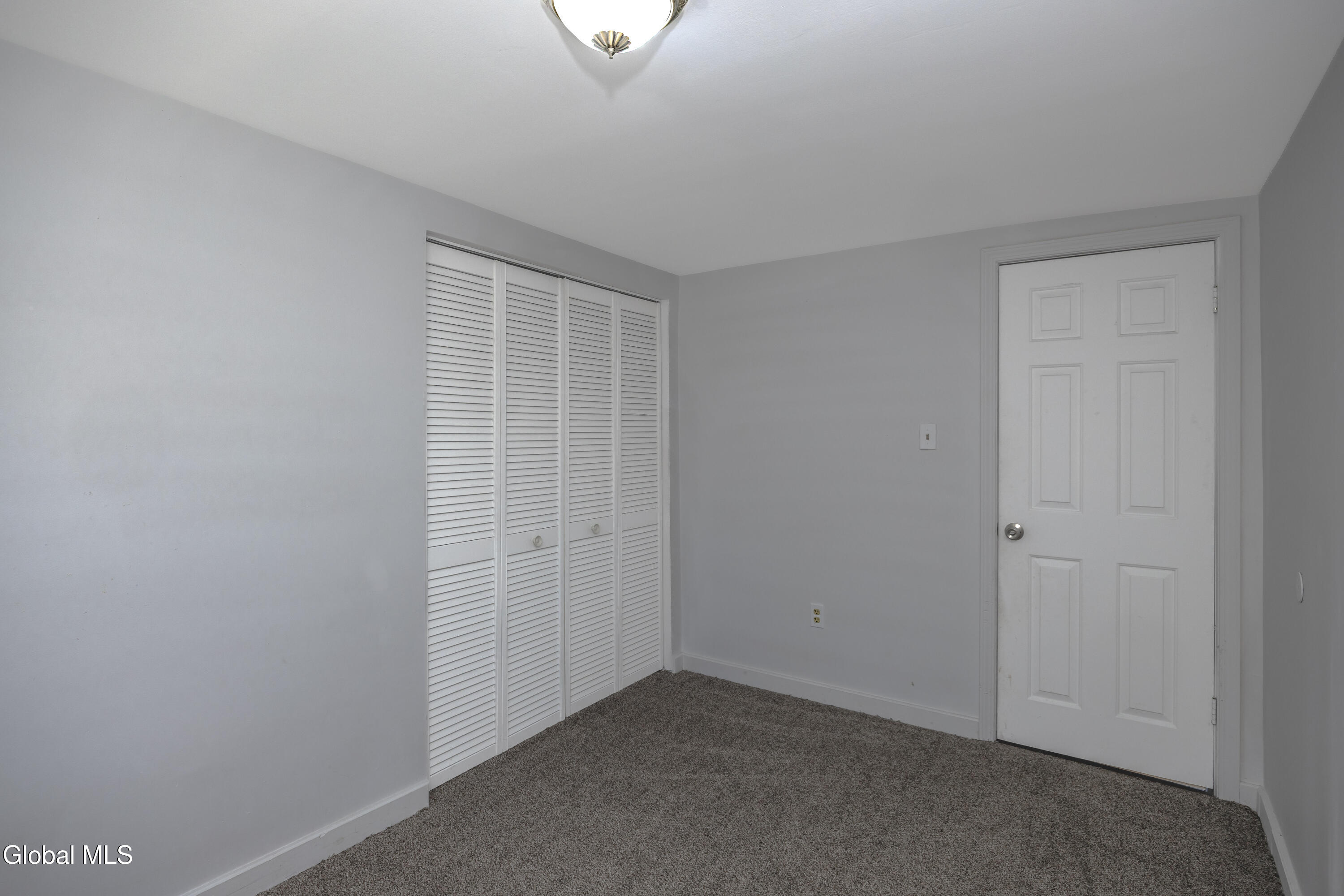 167 Guideboard Road Waterford NY 12188
