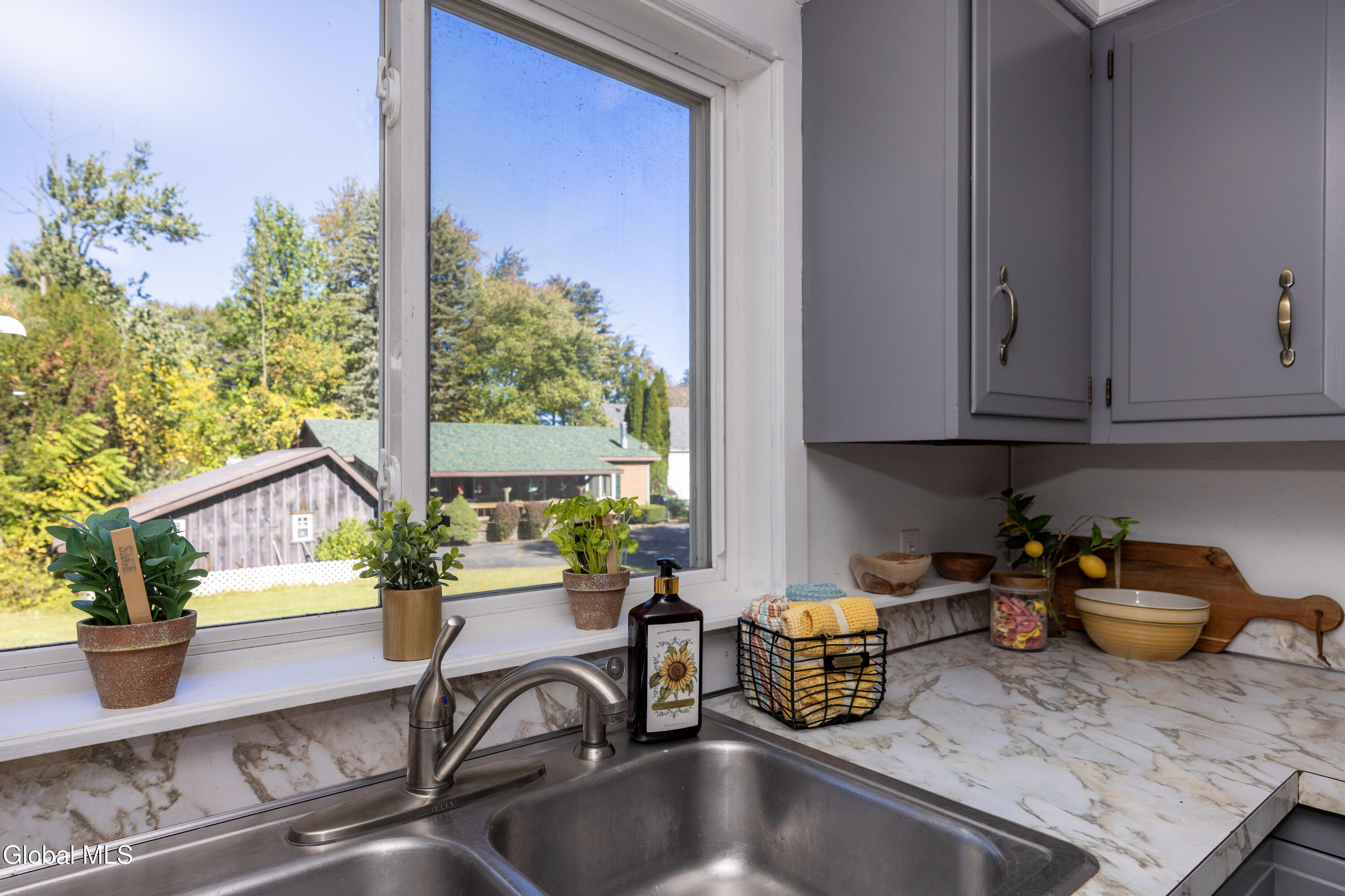 167 Guideboard Road Waterford NY 12188
