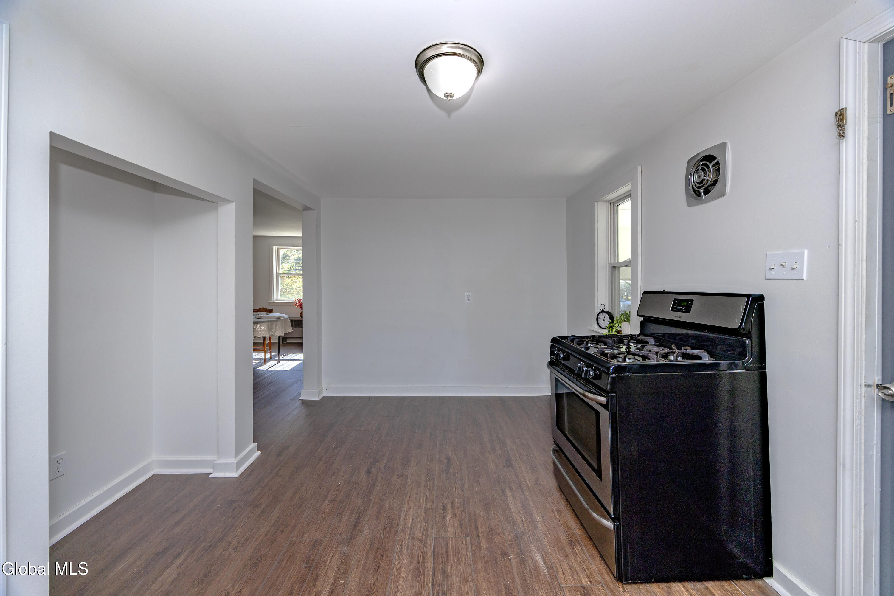 167 Guideboard Road Waterford NY 12188