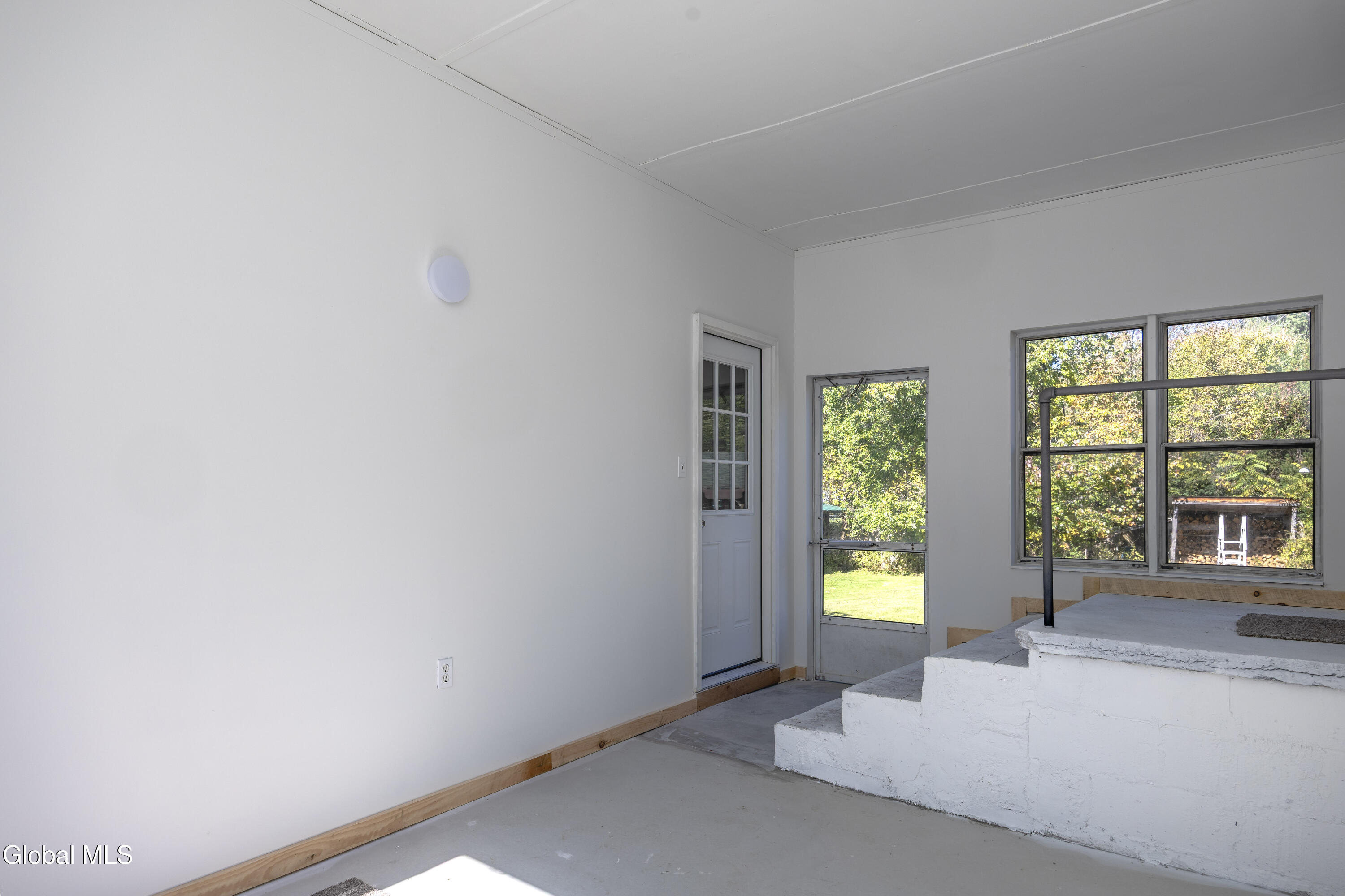167 Guideboard Road Waterford NY 12188