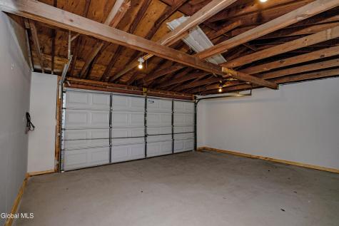 167 Guideboard Road Waterford NY 12188