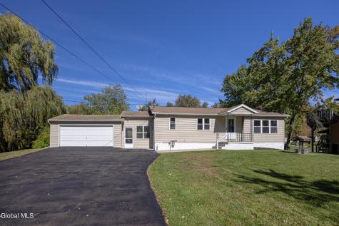167 Guideboard Road Waterford NY 12188