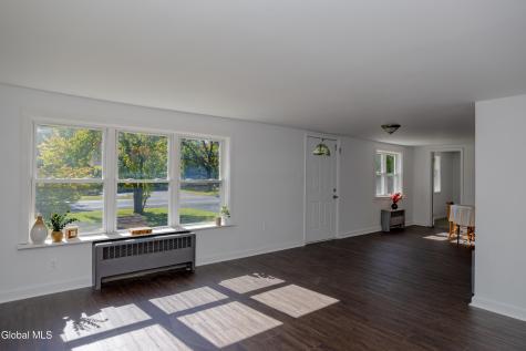 167 Guideboard Road Waterford NY 12188