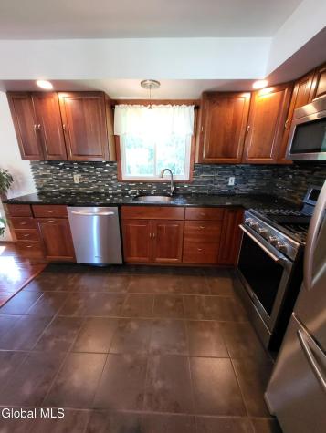 1 Forest Road Burnt Hills NY 12027