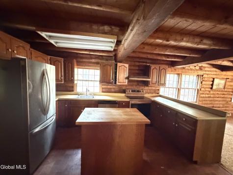 606 Mac Elroy Road Ballston Lake NY 12019
