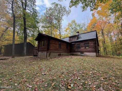 606 Mac Elroy Road Ballston Lake NY 12019