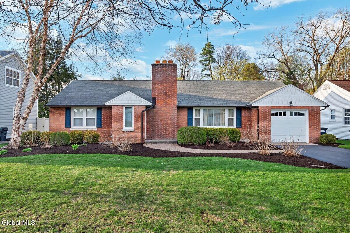 109 5th Avenue Saratoga Springs NY 12866