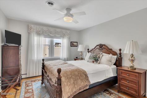 109 5th Avenue Saratoga Springs NY 12866