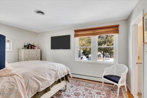 109 5th Avenue Saratoga Springs NY 12866
