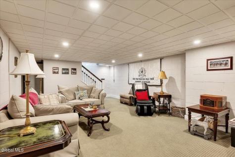 109 5th Avenue Saratoga Springs NY 12866