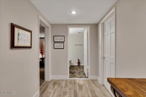 109 5th Avenue Saratoga Springs NY 12866