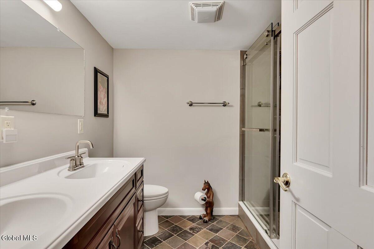 109 5th Avenue Saratoga Springs NY 12866