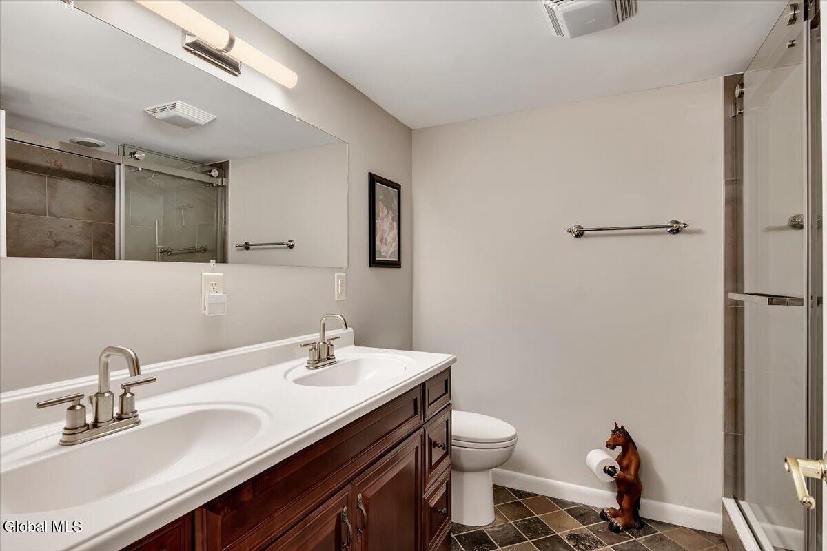 109 5th Avenue Saratoga Springs NY 12866
