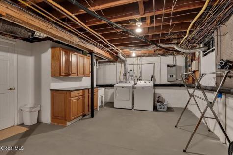 109 5th Avenue Saratoga Springs NY 12866