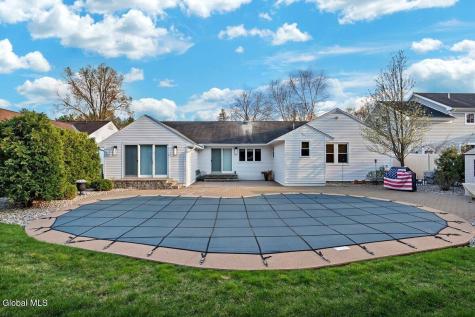 109 5th Avenue Saratoga Springs NY 12866