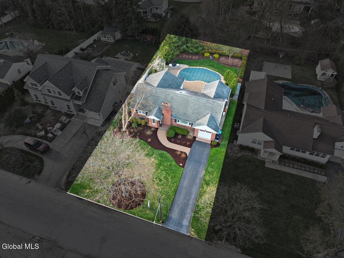 109 5th Avenue Saratoga Springs NY 12866