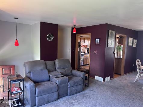 6 Rolling Hills Road Colonie NY 12309