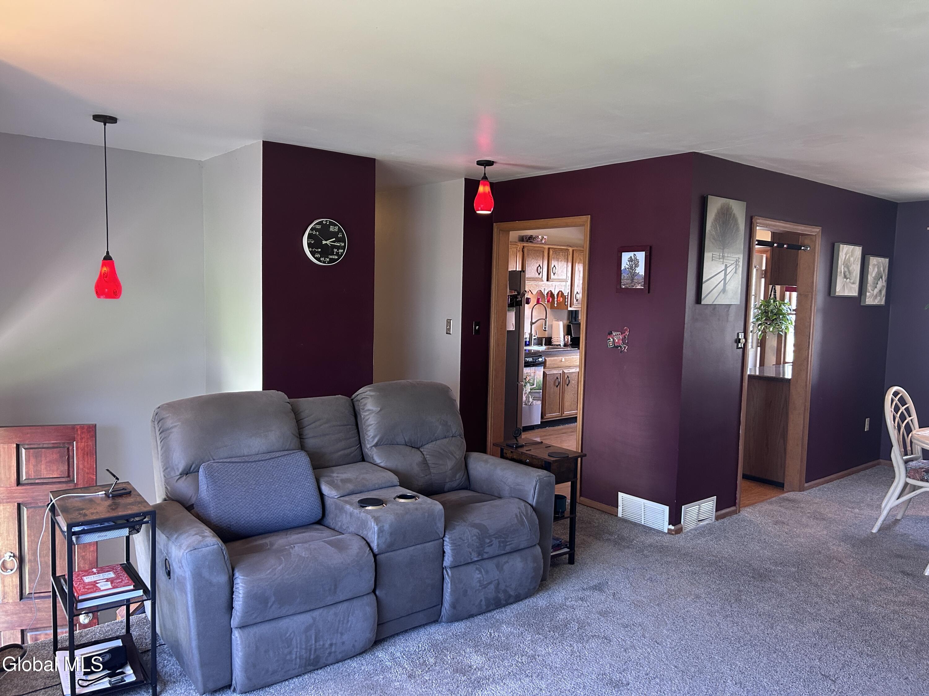 6 Rolling Hills Road Colonie NY 12309