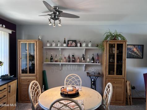 6 Rolling Hills Road Colonie NY 12309