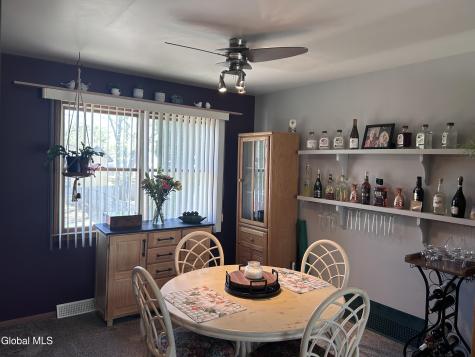 6 Rolling Hills Road Colonie NY 12309