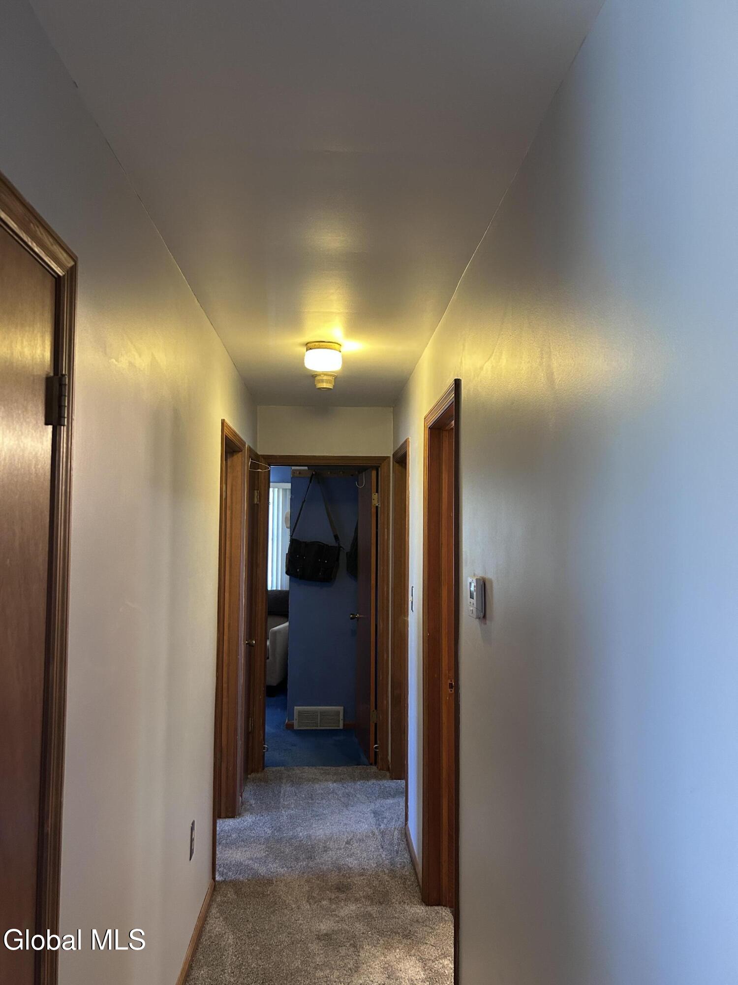 6 Rolling Hills Road Colonie NY 12309