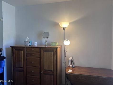 6 Rolling Hills Road Colonie NY 12309