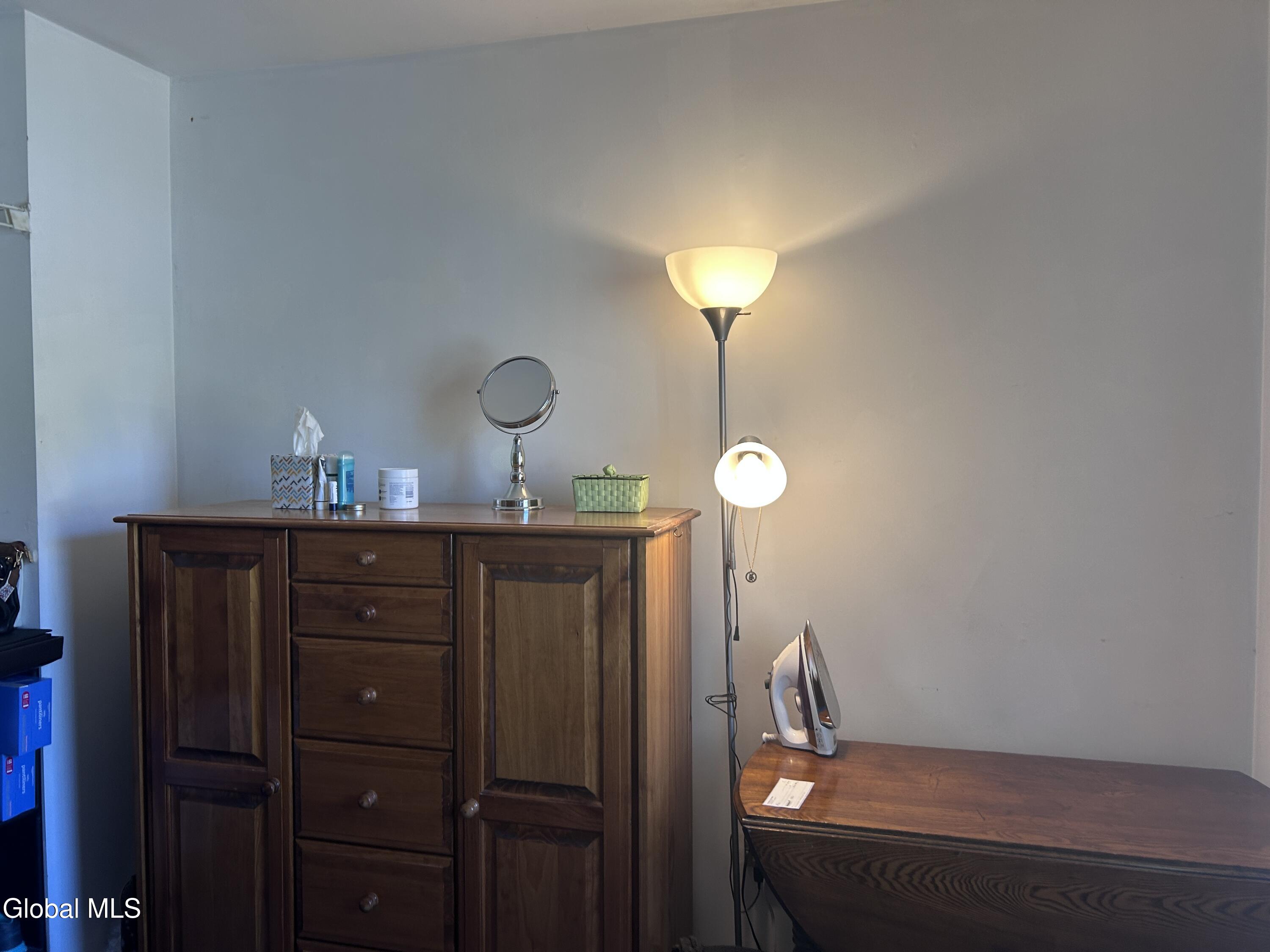 6 Rolling Hills Road Colonie NY 12309