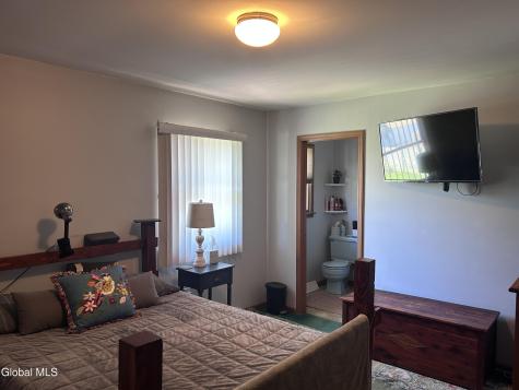 6 Rolling Hills Road Colonie NY 12309