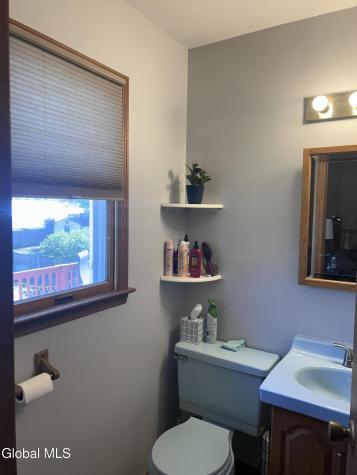 6 Rolling Hills Road Colonie NY 12309