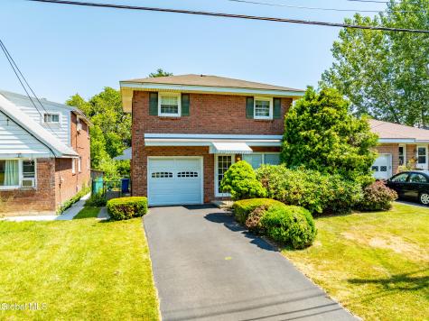 672 Providence Street Albany NY 12208