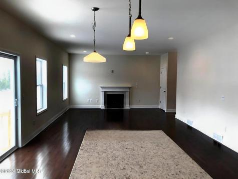 918 Ridgeview Circle Castleton NY 12033