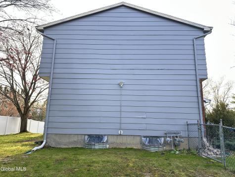 31 Point View Drive East Greenbush NY 12061