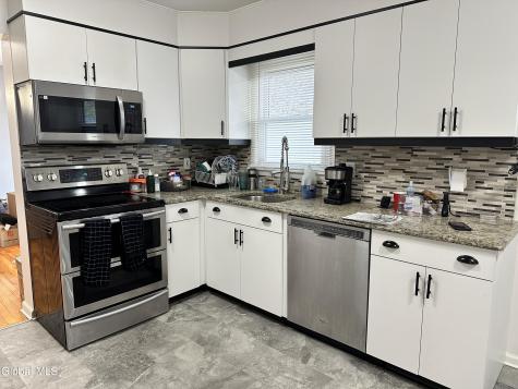 31 Point View Drive East Greenbush NY 12061