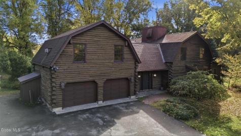 35 Wildwood Place Queensbury NY 12804