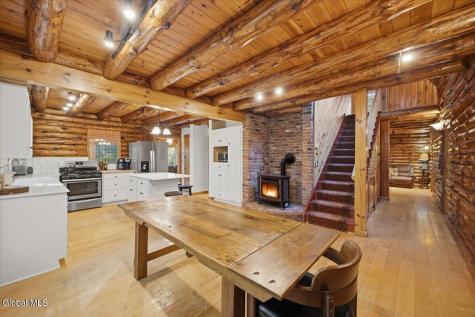 35 Wildwood Place Queensbury NY 12804
