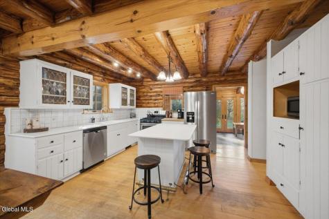35 Wildwood Place Queensbury NY 12804