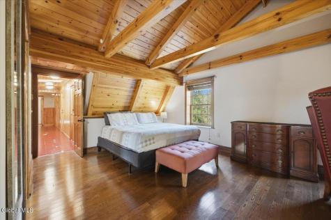 35 Wildwood Place Queensbury NY 12804