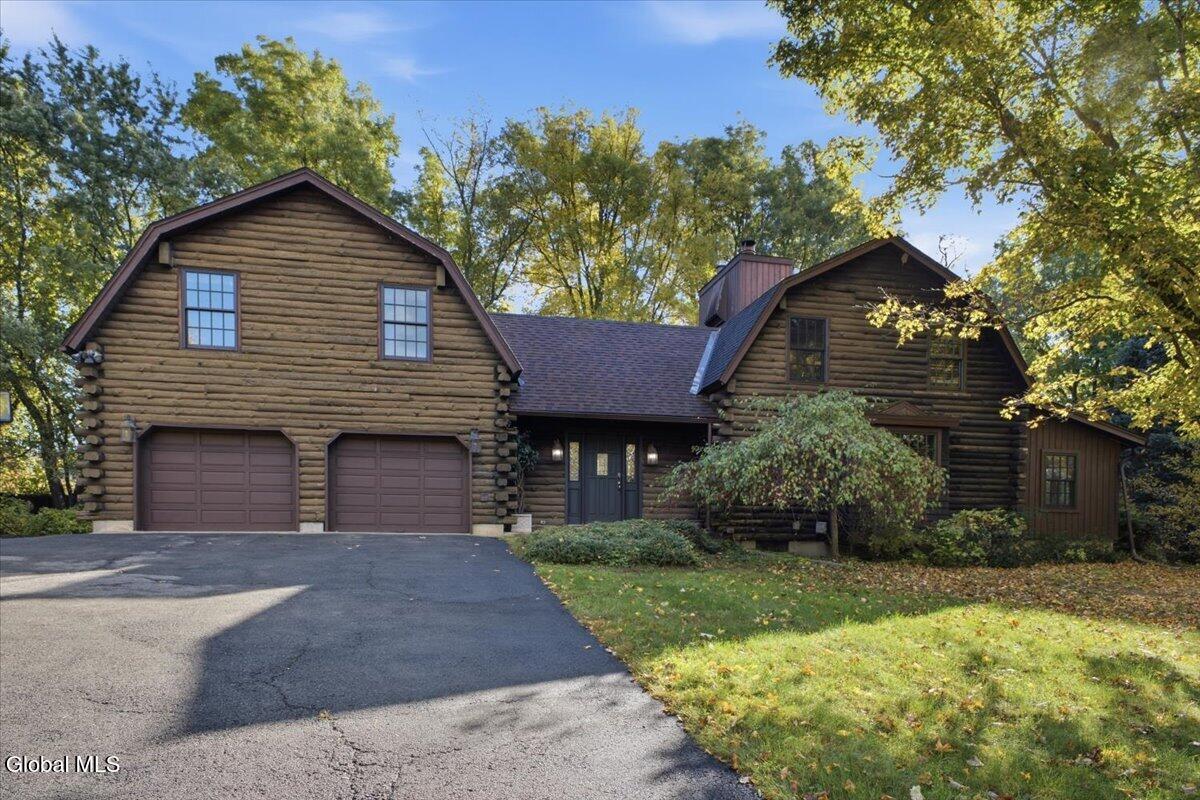 35 Wildwood Place Queensbury NY 12804