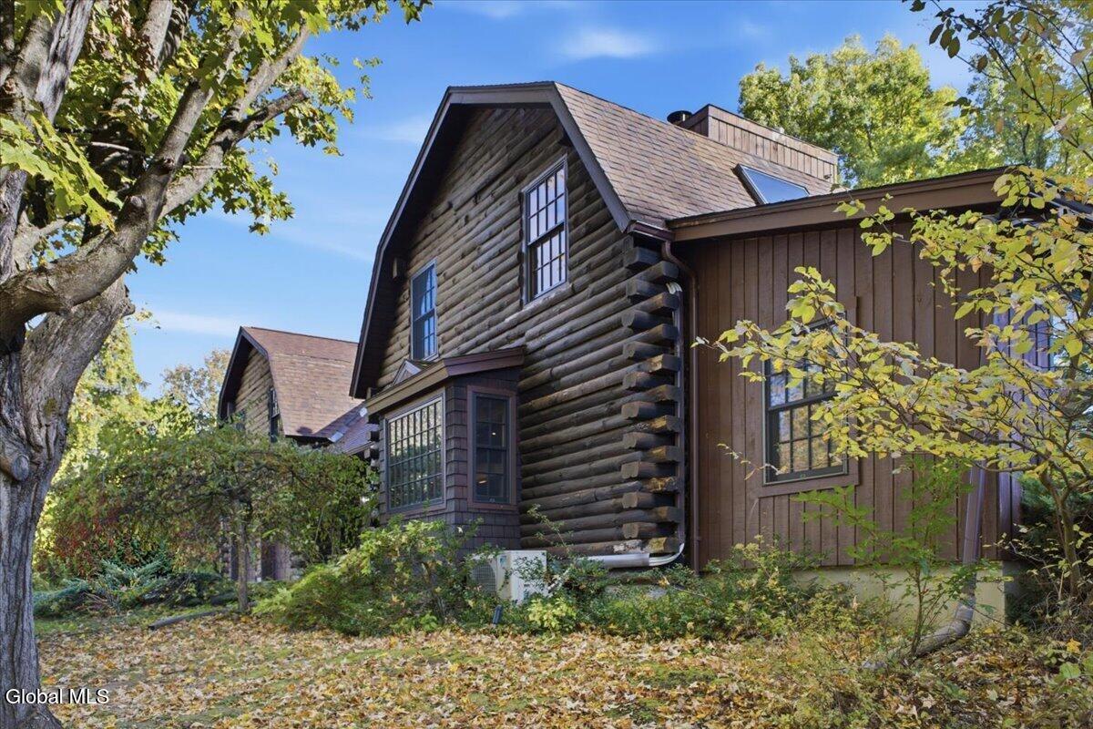 35 Wildwood Place Queensbury NY 12804