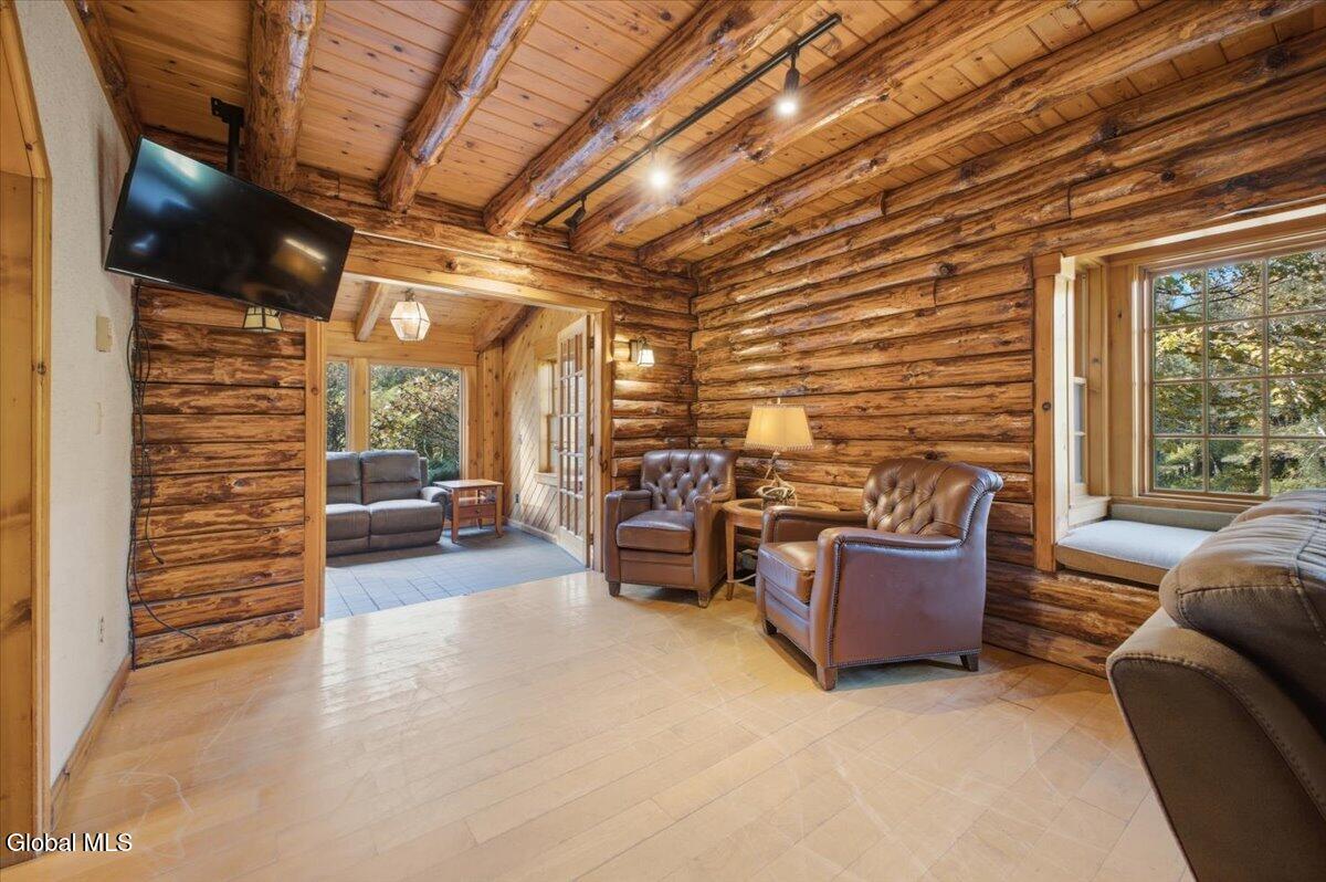 35 Wildwood Place Queensbury NY 12804