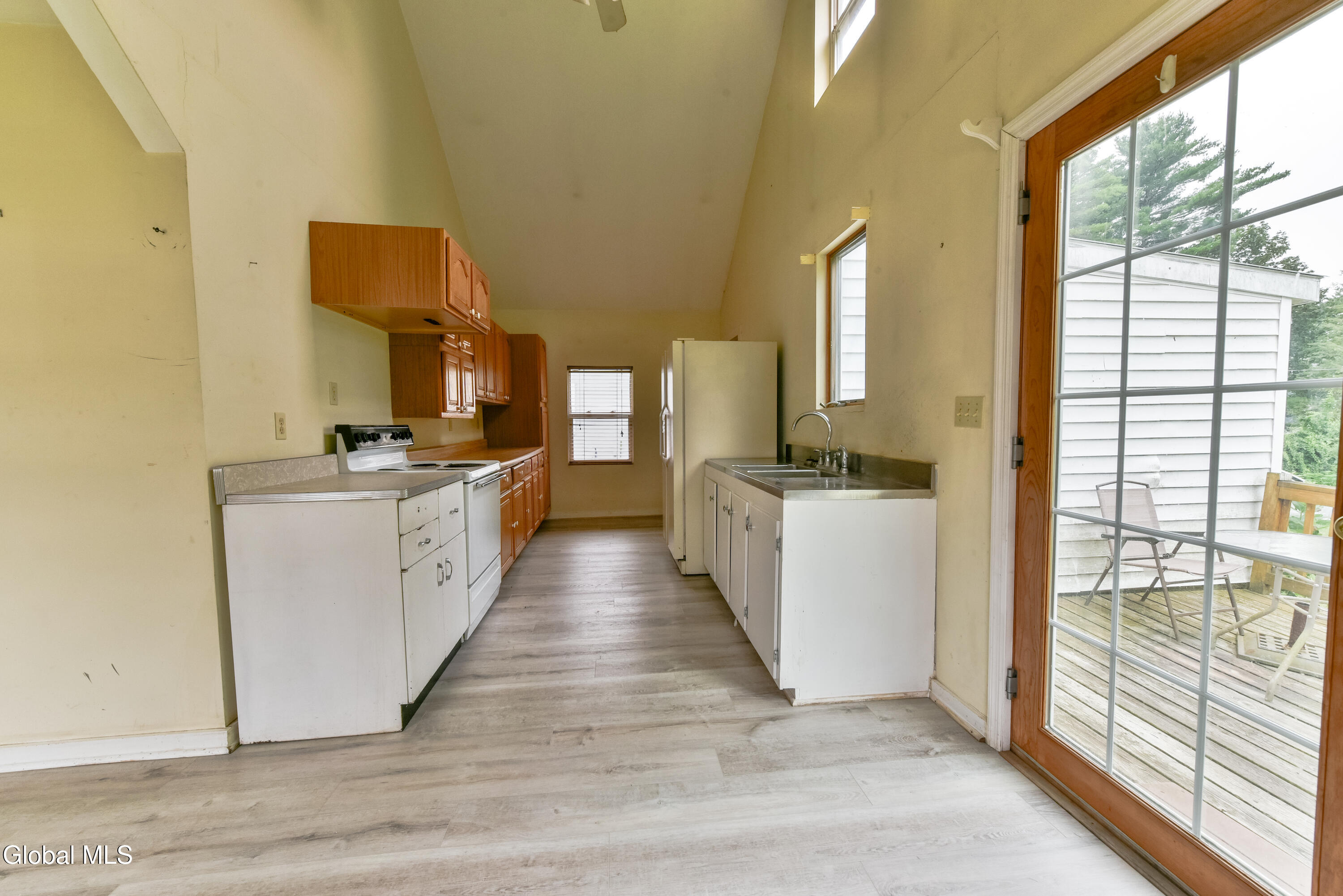 5877 Lake Road Galway NY 12074