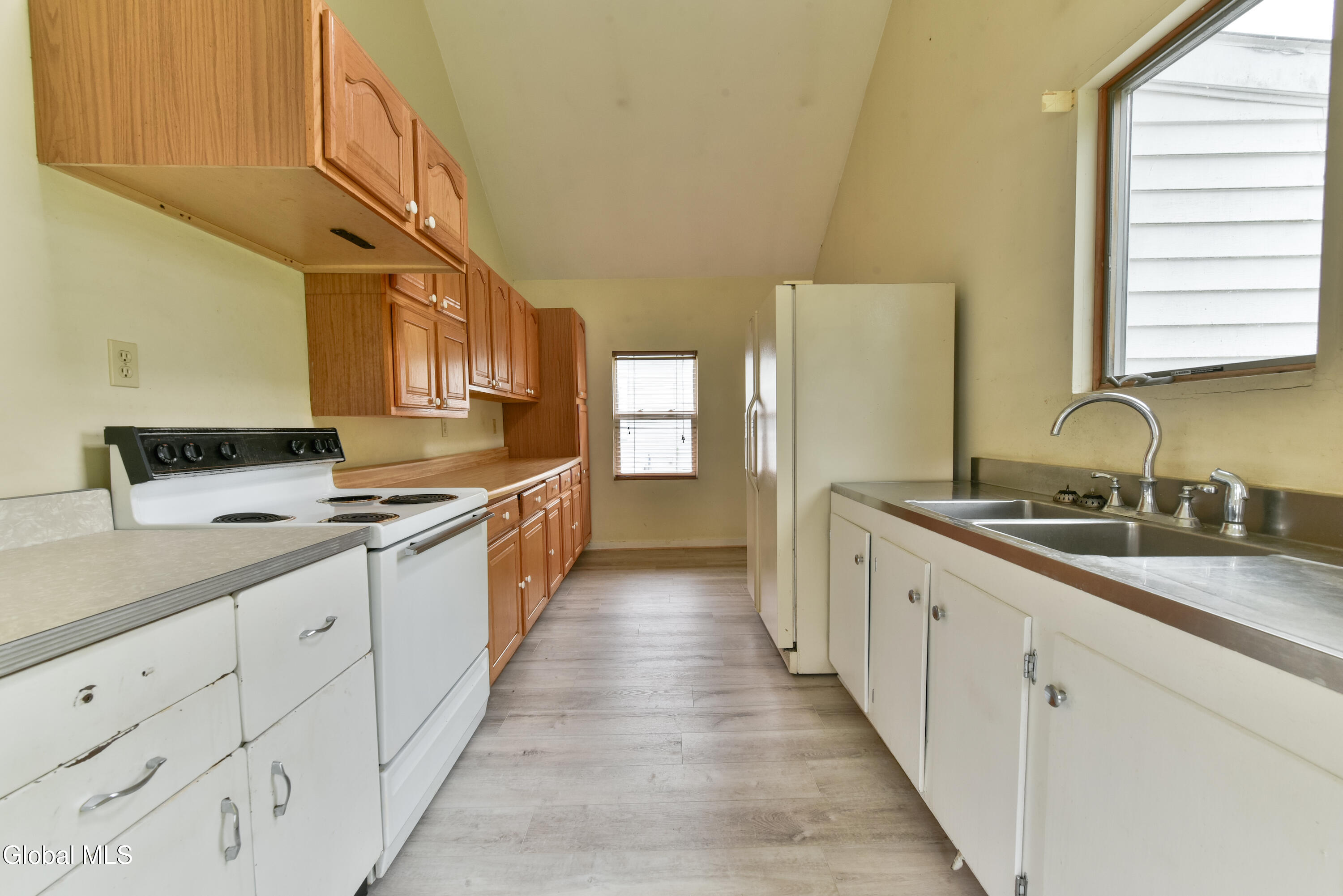 5877 Lake Road Galway NY 12074