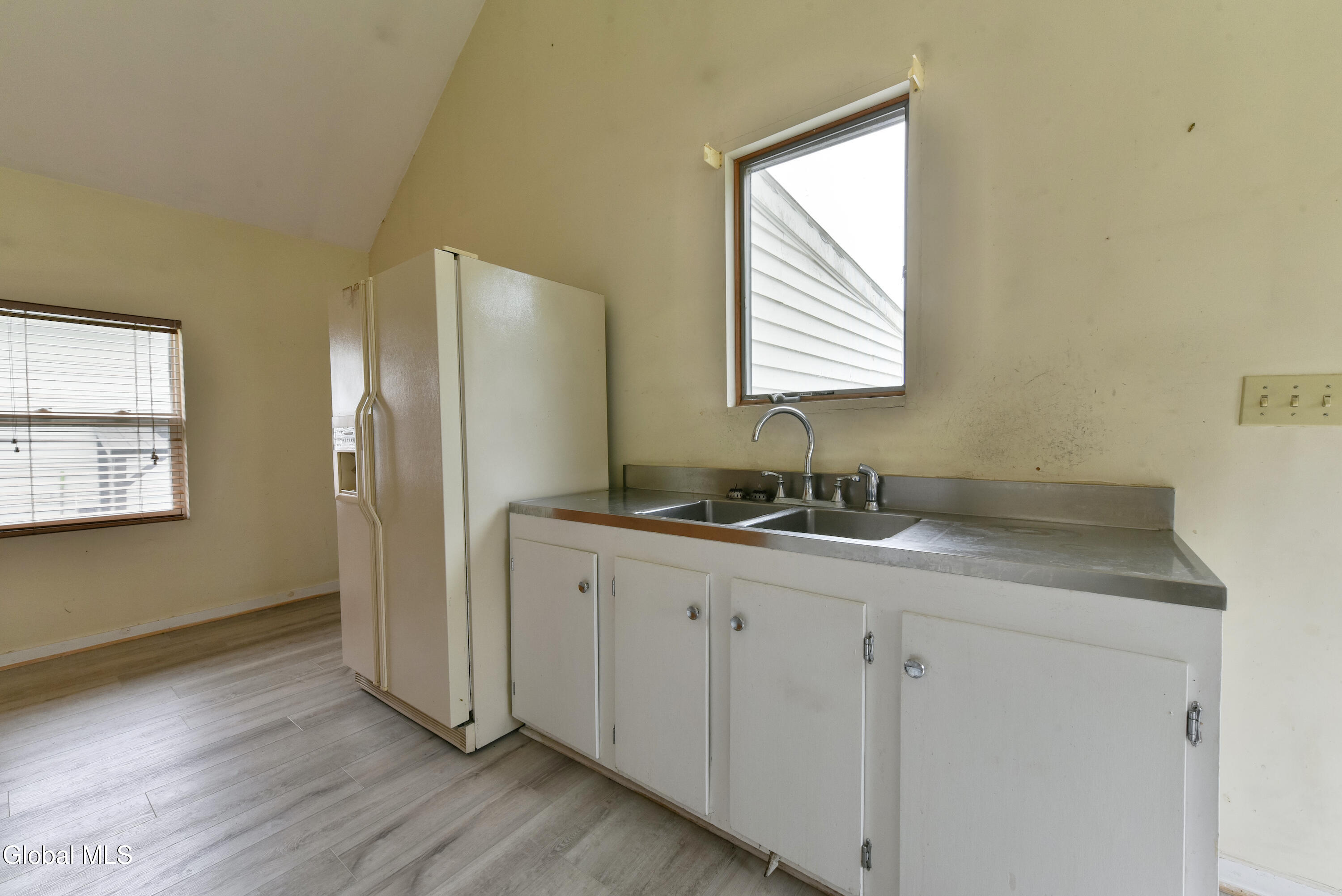 5877 Lake Road Galway NY 12074