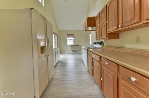 5877 Lake Road Galway NY 12074