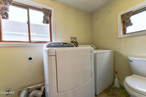 5877 Lake Road Galway NY 12074