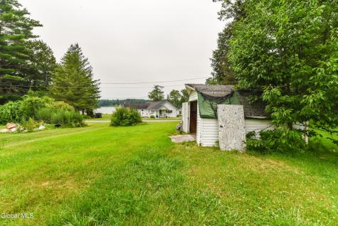 5877 Lake Road Galway NY 12074