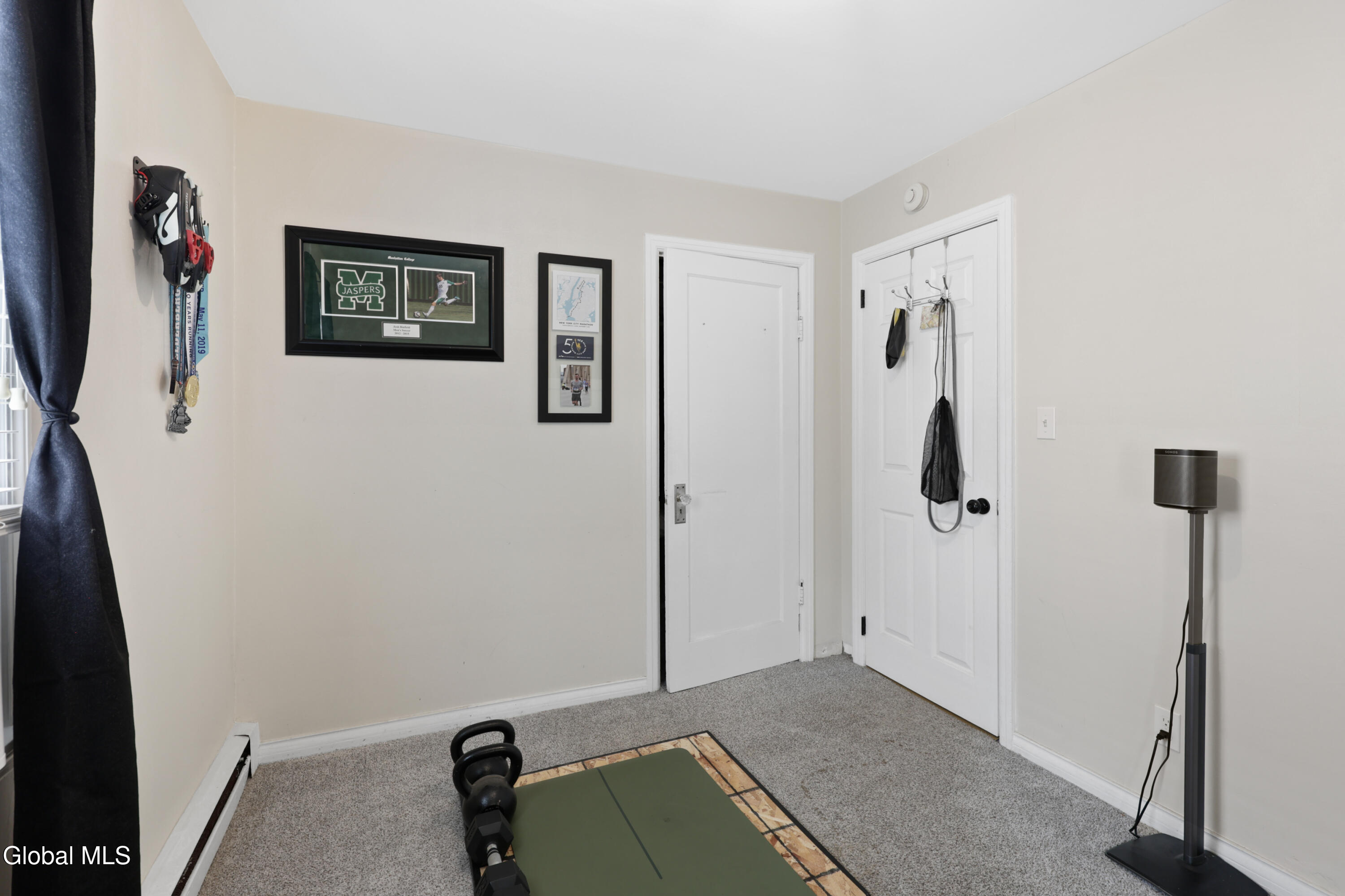 58 Frederick Avenue Colonie NY 12205