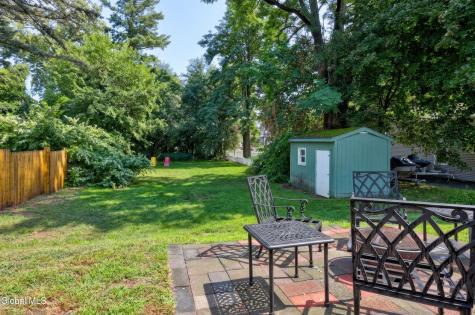 58 Frederick Avenue Colonie NY 12205