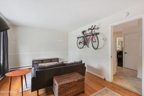 58 Frederick Avenue Colonie NY 12205