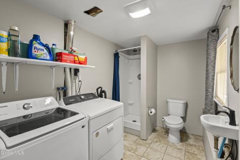 1 Walter Road Troy NY 12180